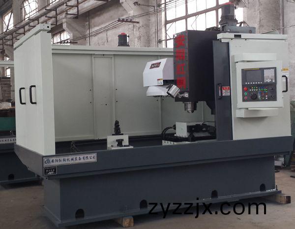 前(qian)軸(zhou)鎖銷(xiao)孔(kong)專用加工